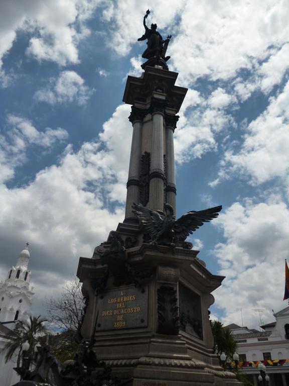 Departamento Quito Historico Apartment Phòng bức ảnh